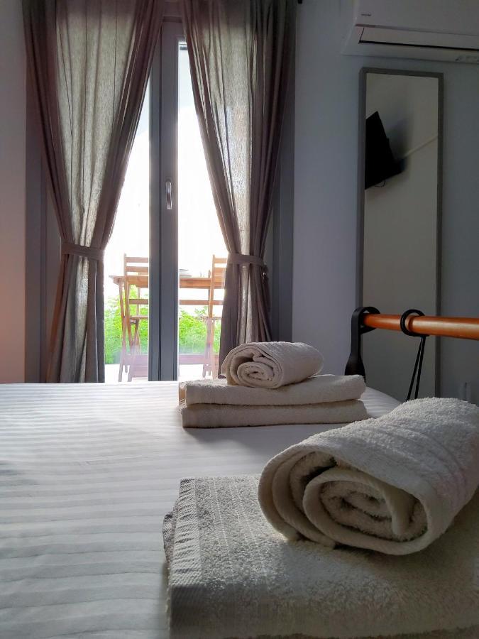 Nefeli Apartman Livádi Kültér fotó